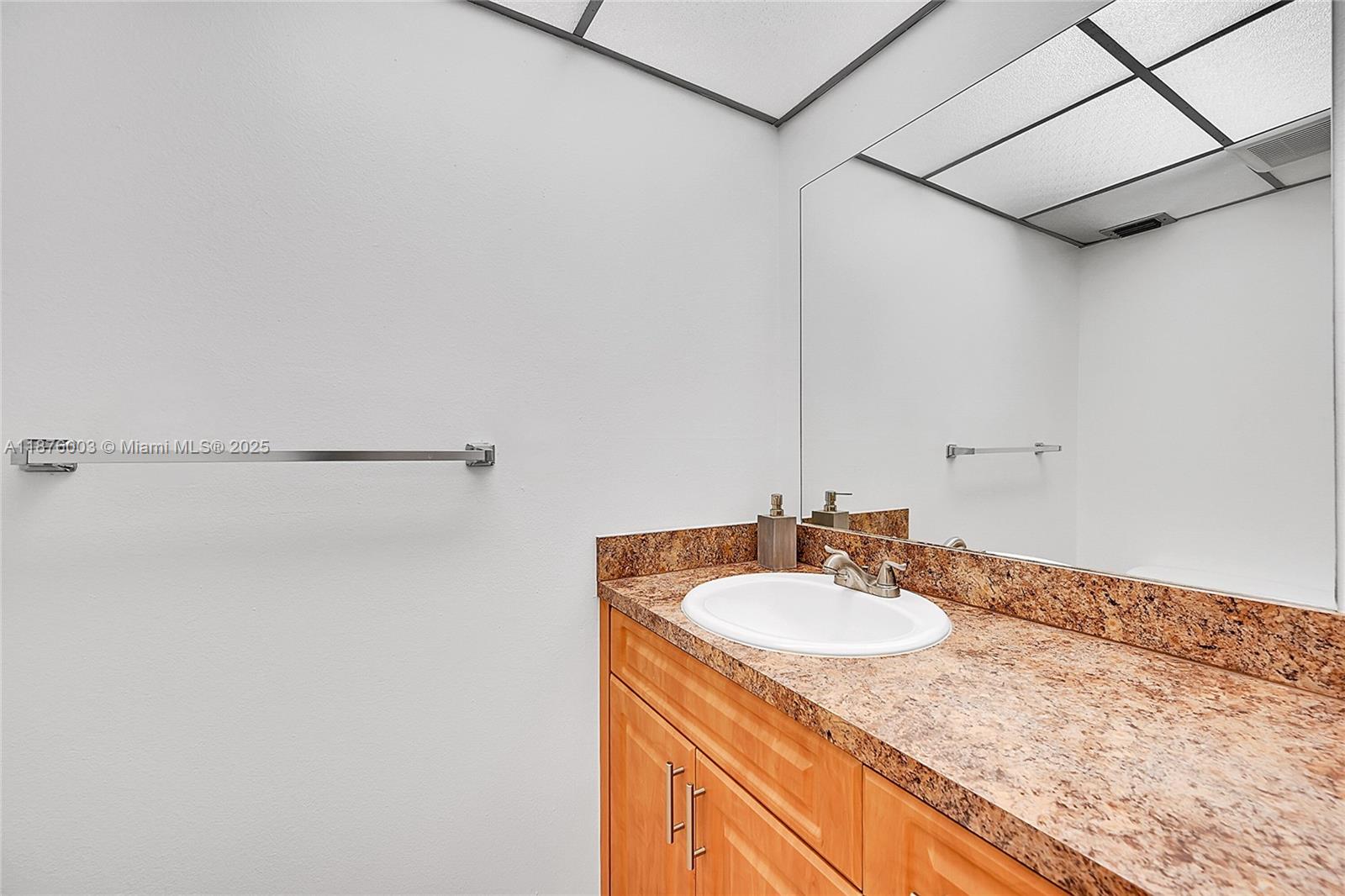 COURTYARDS OF BROWARD CON - Residential