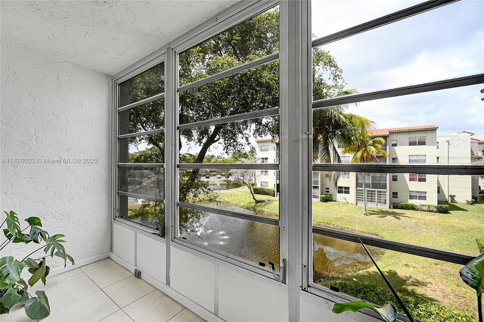 COURTYARDS OF BROWARD CON - Residential