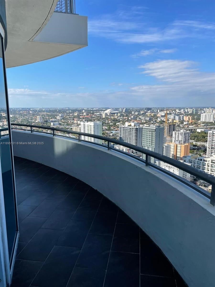 INFINITY AT BRICKELL COND - Residential Lease
