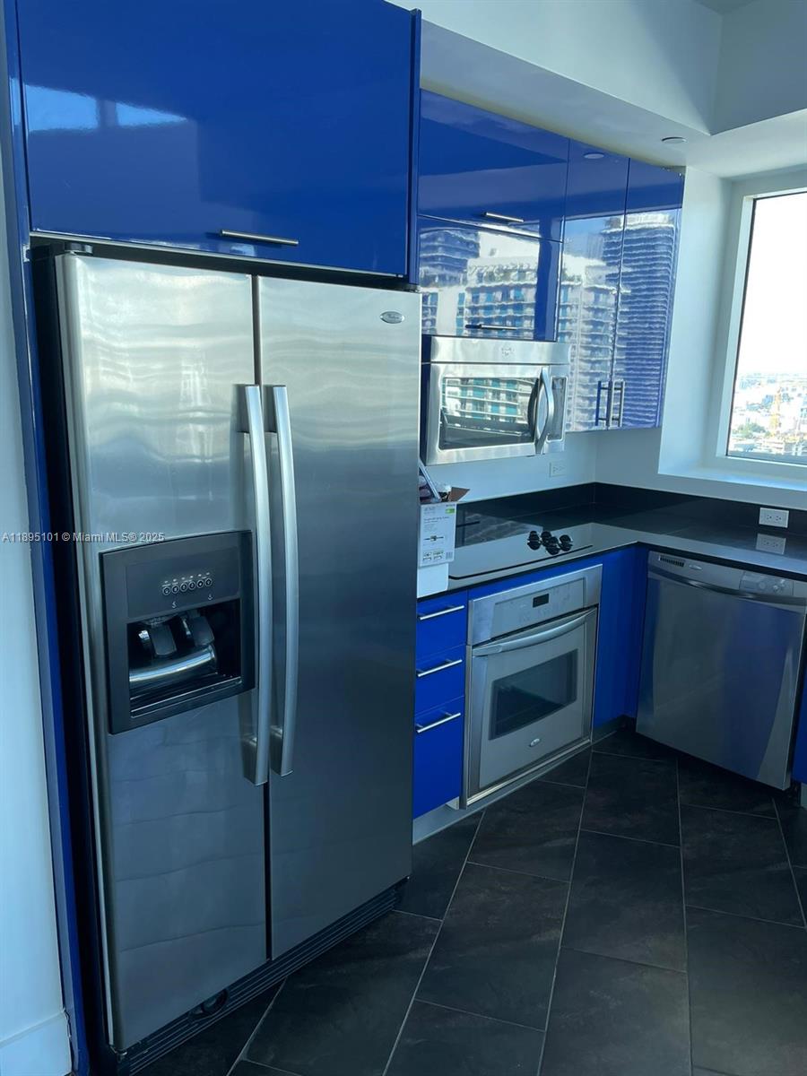 INFINITY AT BRICKELL COND - Residential Lease