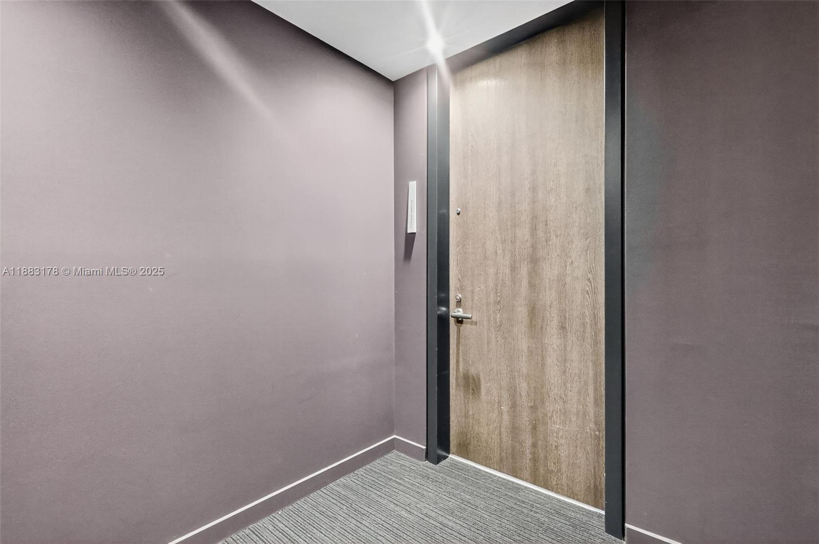 RISE CONDO - Residential