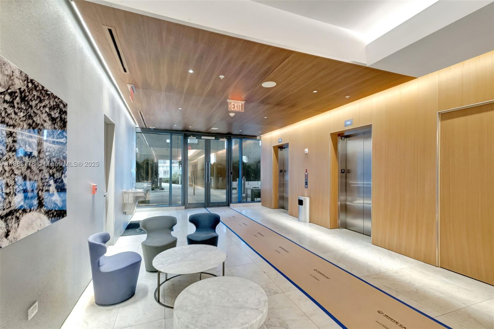 RISE CONDO - Residential