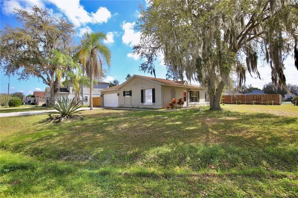 POINCIANA SUB NBRHD 5 NORT - Residential