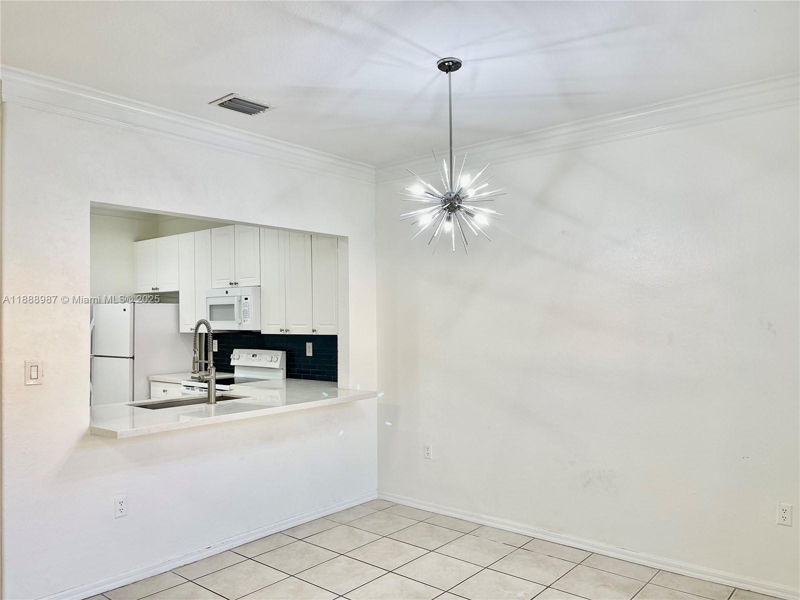 MERRICK PRESERVE CONDO BL - Residential Lease
