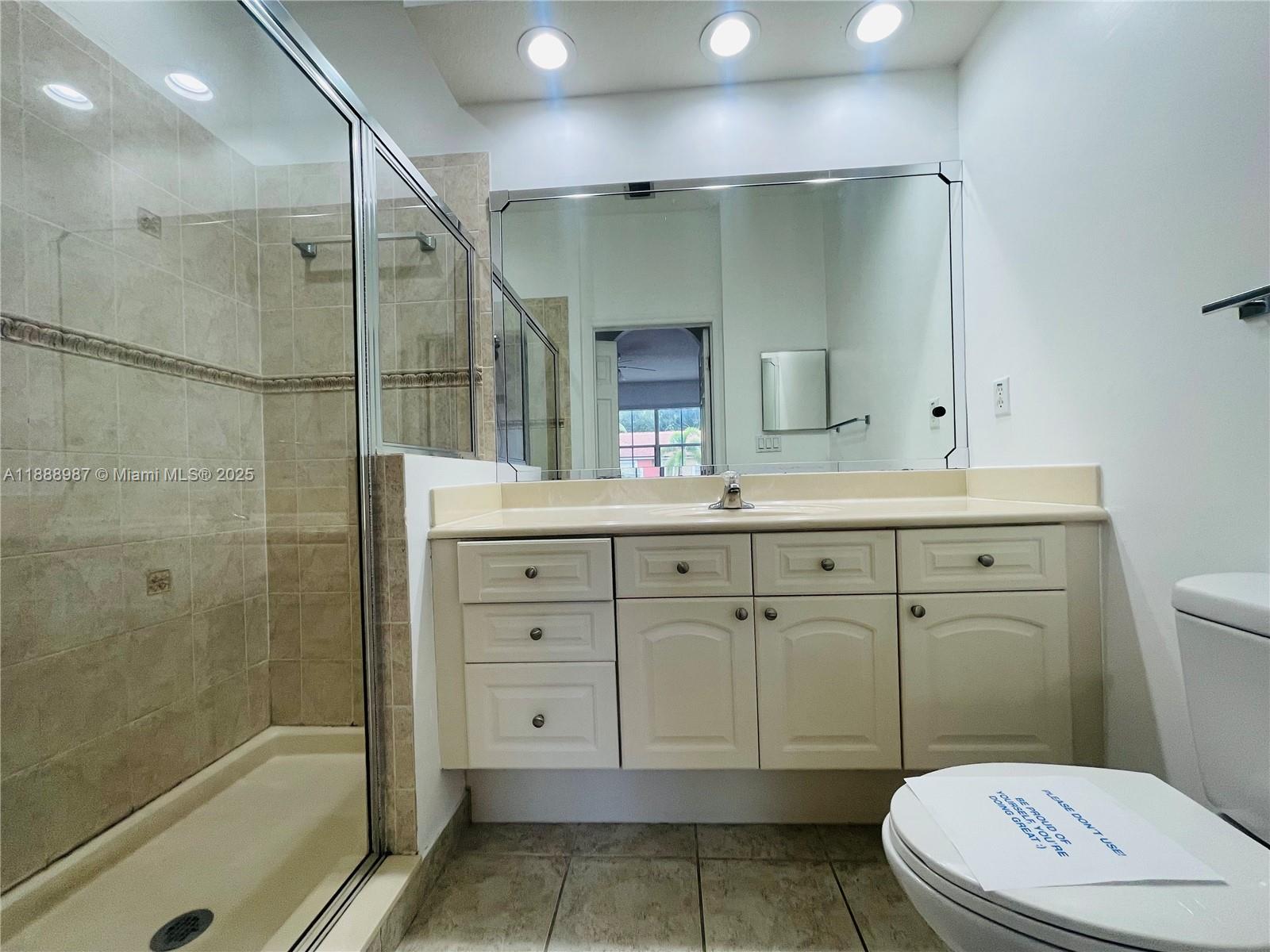 MERRICK PRESERVE CONDO BL - Residential Lease