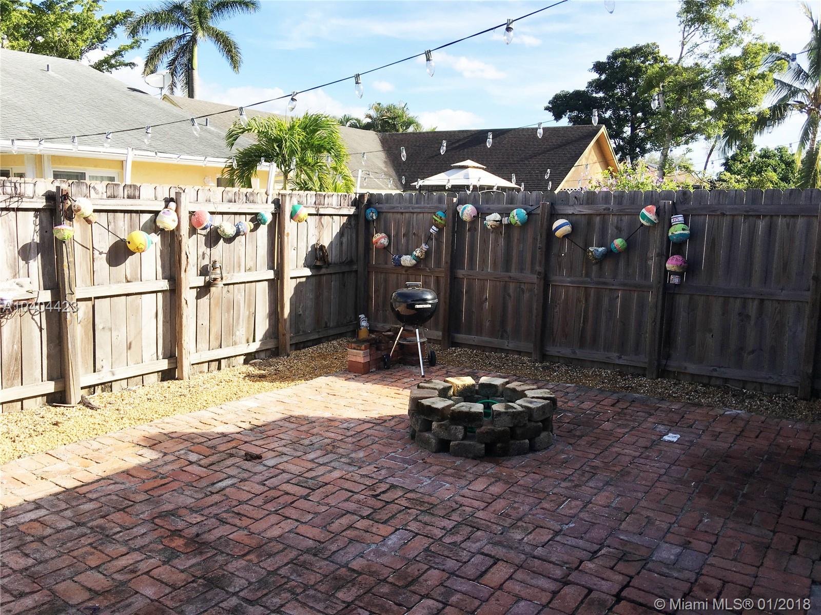 EVERGLADES SUGAR & LAND C - Residential