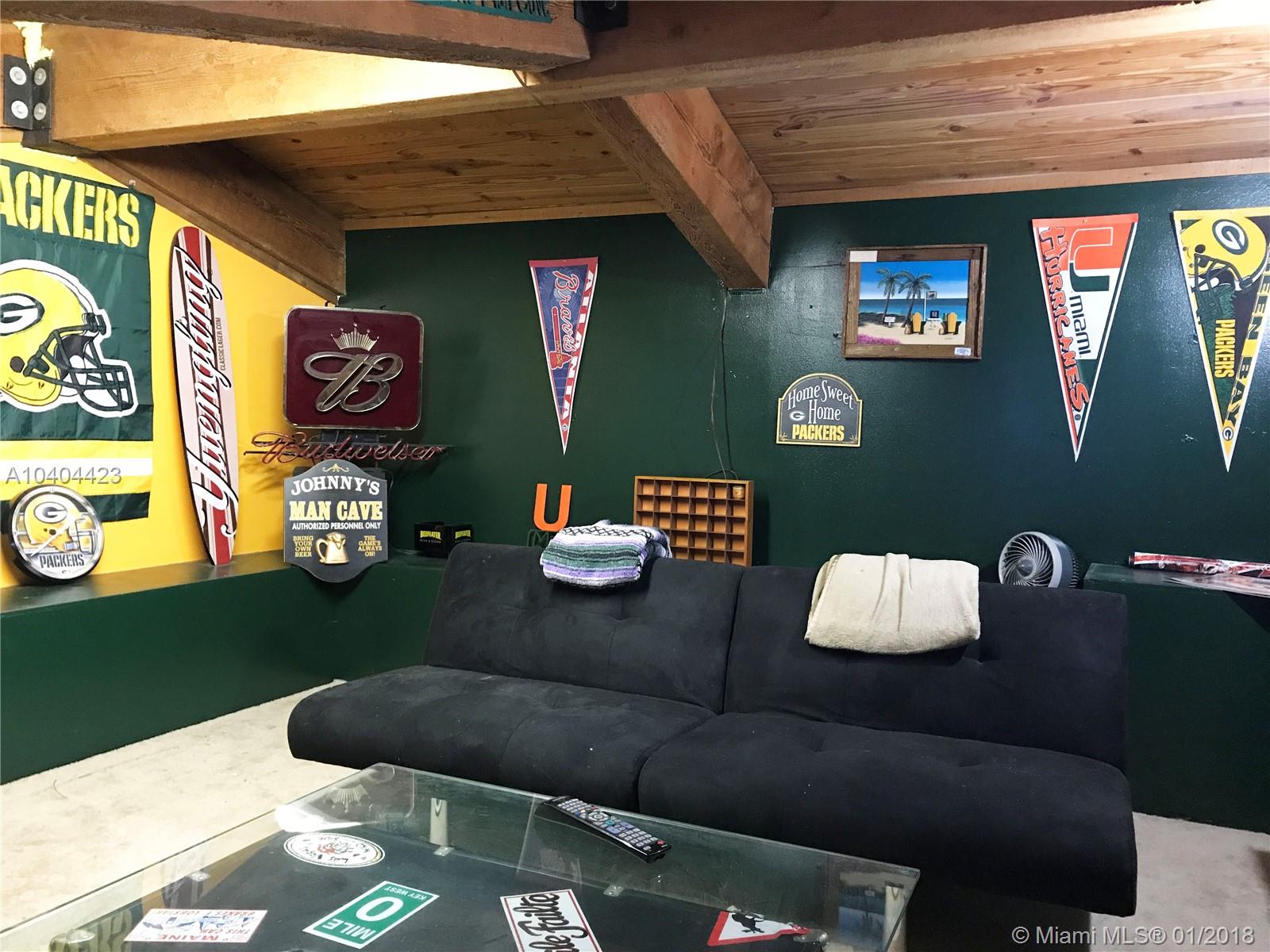 EVERGLADES SUGAR & LAND C - Residential