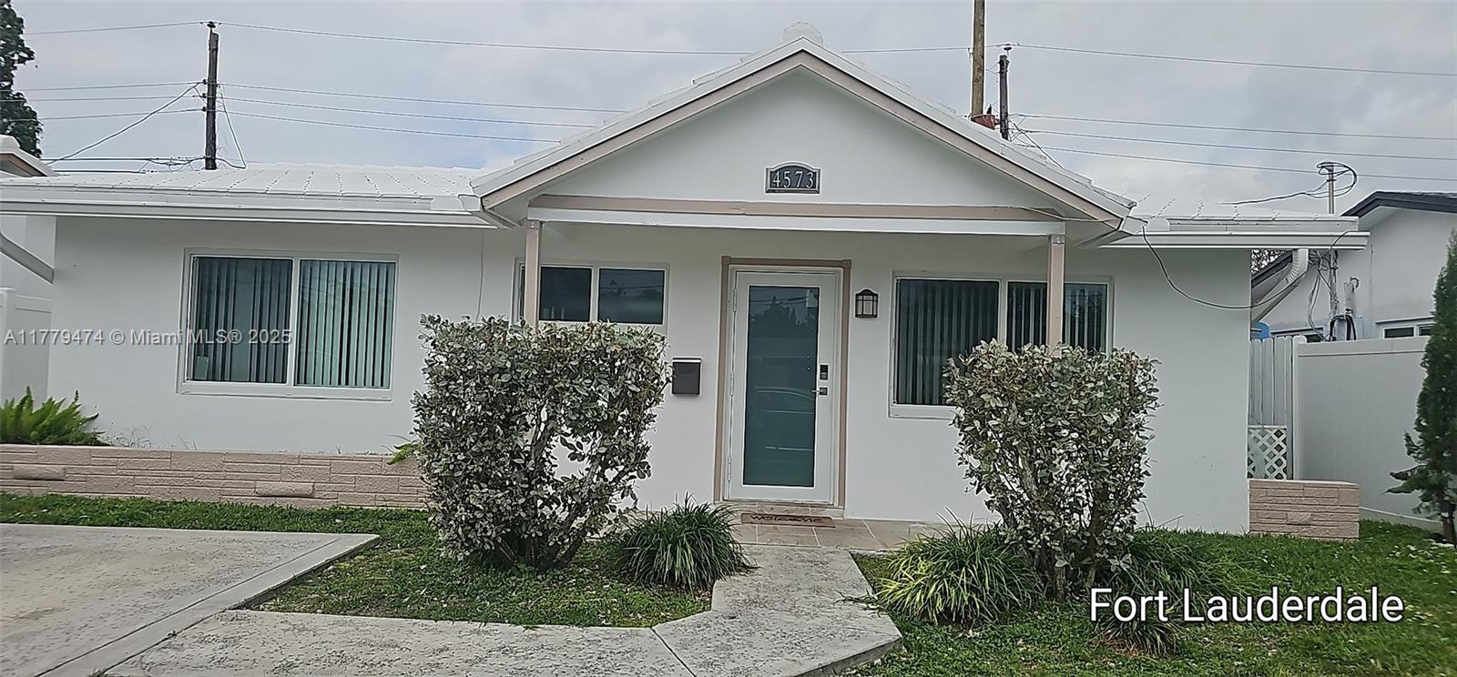 Rental Property at 4573 Nw 16th Way 1, Tamarac, Broward County, Florida - Bedrooms: 2 
Bathrooms: 2  - $2,595 MO.