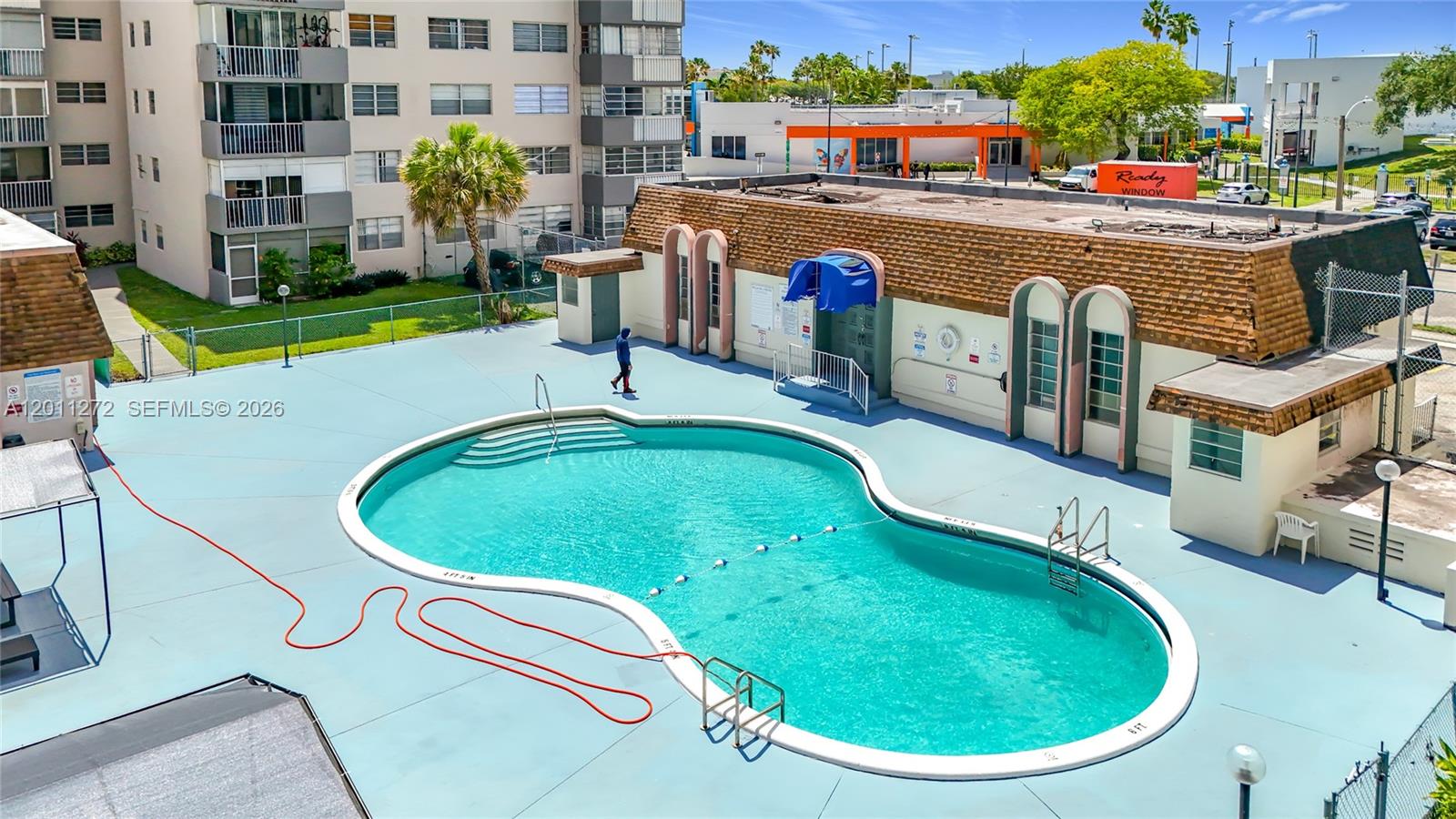 THREE SEASONS CONDO BLDG - Residential