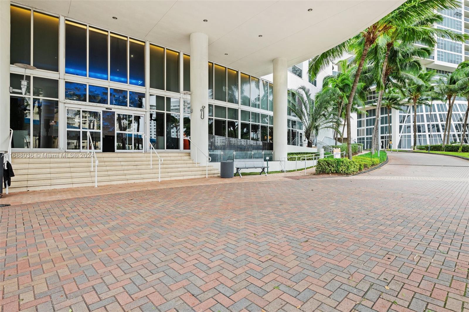 1800 S Ocean Dr 2301