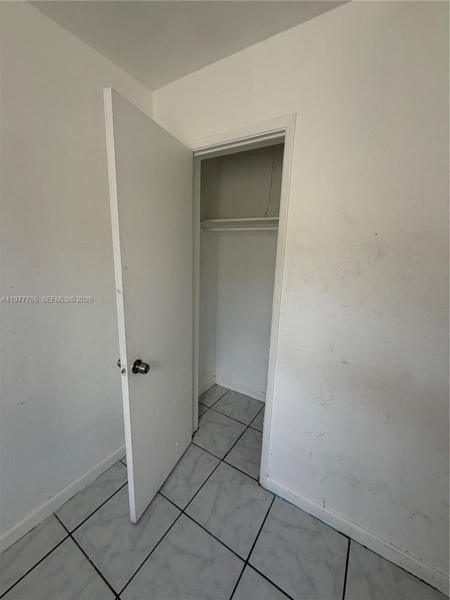 CRESTHAVEN NO 11 - Residential Income