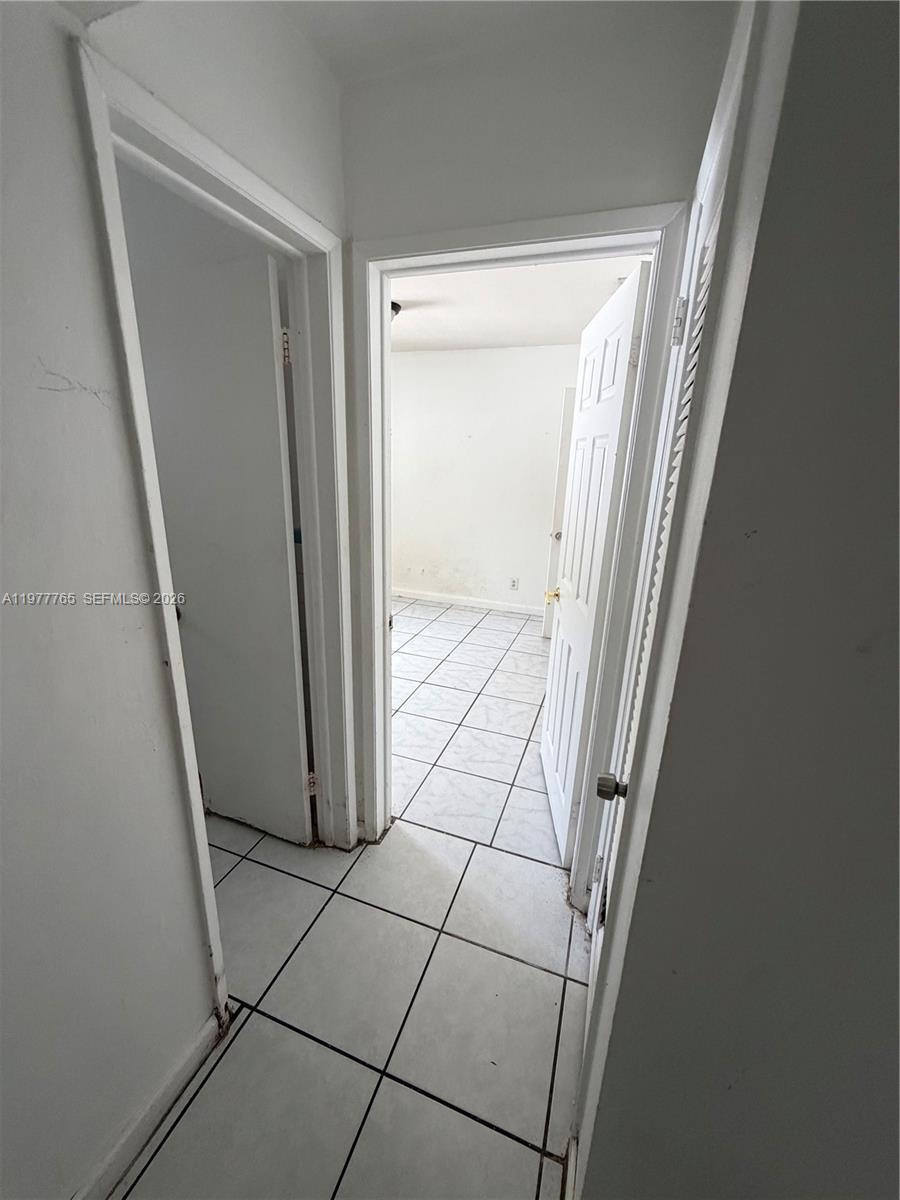 CRESTHAVEN NO 11 - Residential Income