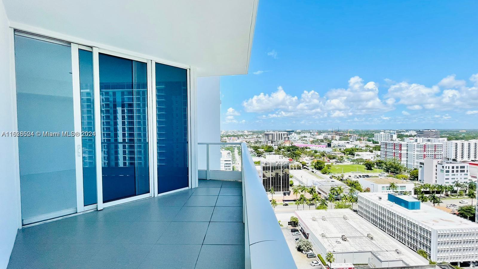 PARAMOUNT BAY CONDO - Residential Lease