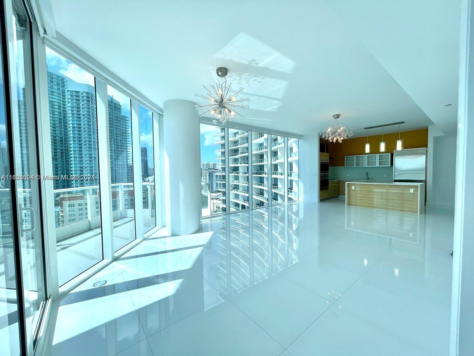 PARAMOUNT BAY CONDO - Residential Lease