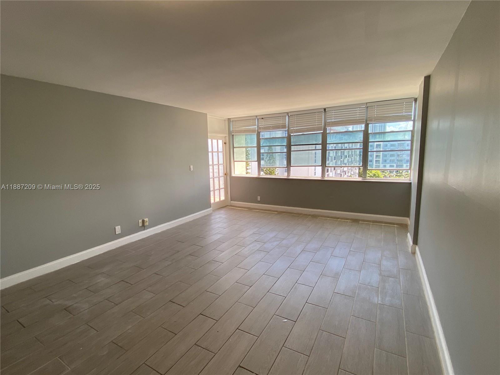 CRESTVIEW TOWERS CONDO - Residential Lease