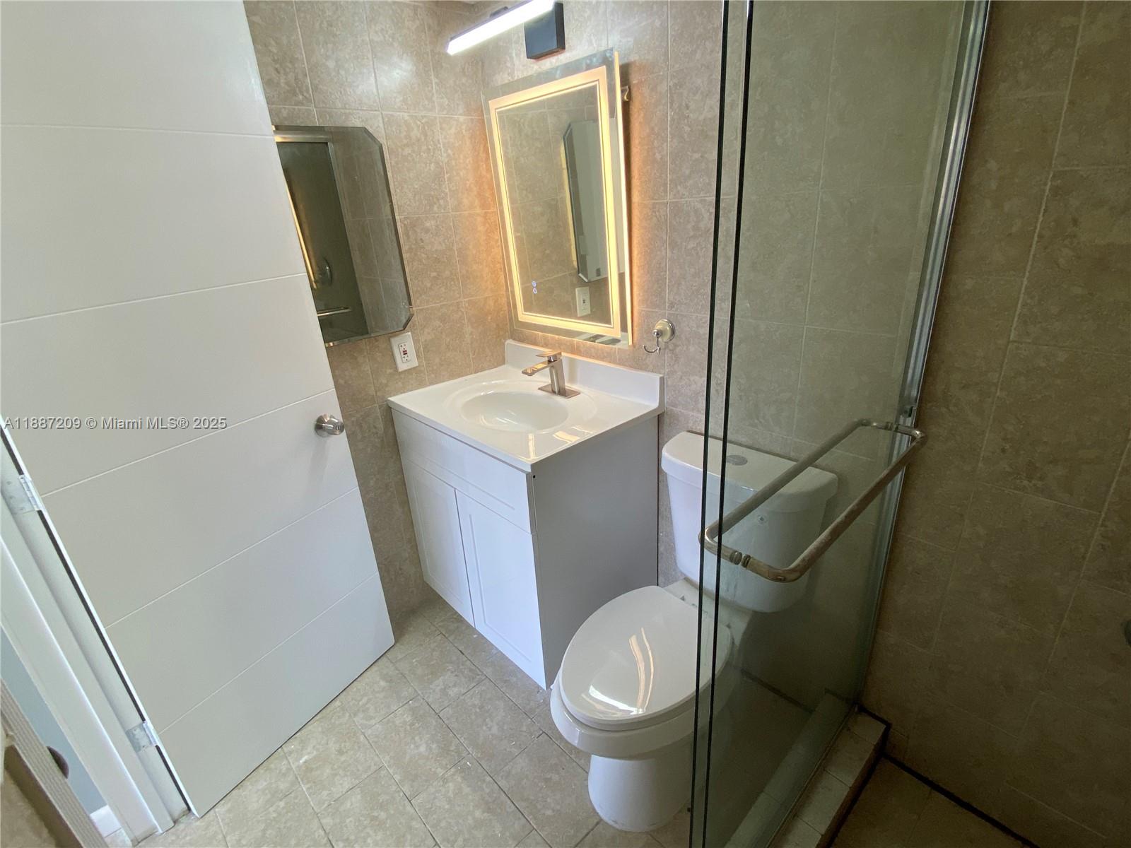 CRESTVIEW TOWERS CONDO - Residential Lease