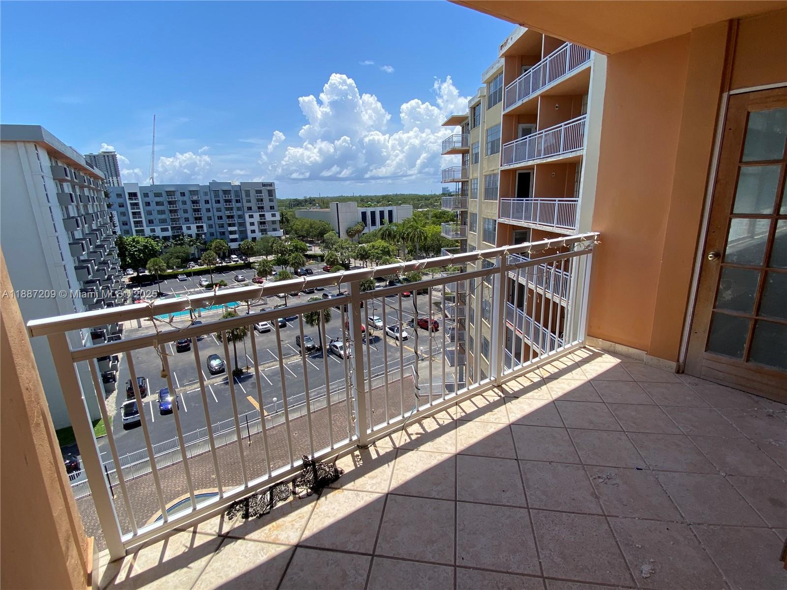 CRESTVIEW TOWERS CONDO - Residential Lease