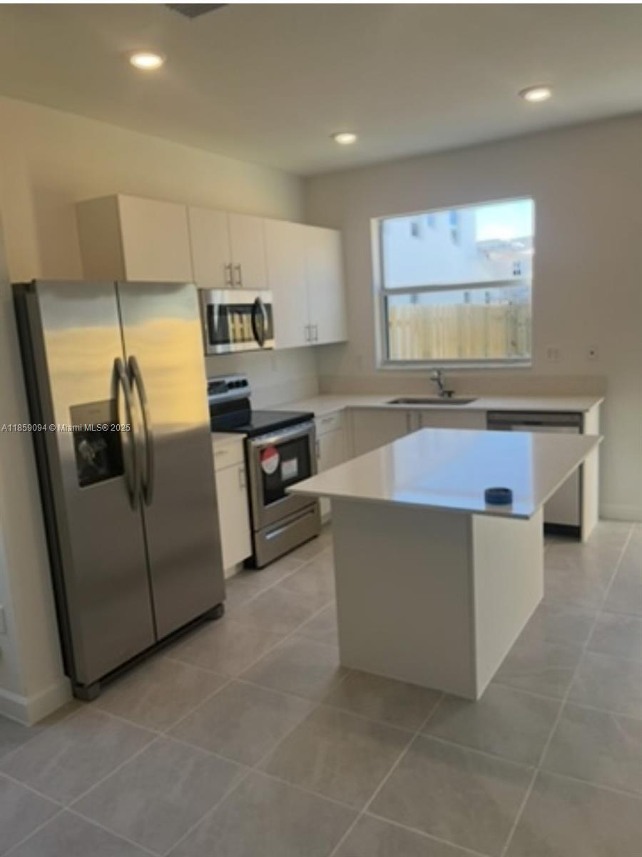 Experience modern living in this stunning 3-bedroom, 2.5-bath townhome in Homestead’s sought-after new construction community, Cedar Pointe. Offering 1,328 sq. ft., this home features an open-concept design with sleek tile floors, a bright chef’s kitchen with quartz countertops, stainless steel appliances, and abundant storage. The fully fenced backyard is perfect for entertaining or relaxing. Ideally located near the scenic Redlands, yet minutes from shopping, dining, schools, and major highways. With exciting community amenities coming soon, this is your chance to own brand-new construction in a prime location.