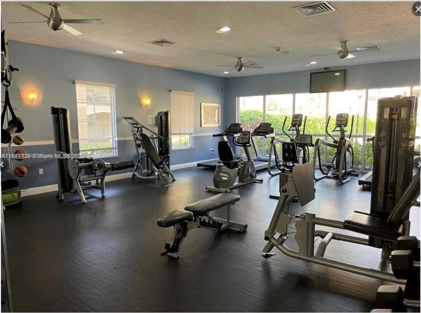 MARQUESA CONDO - Residential Lease