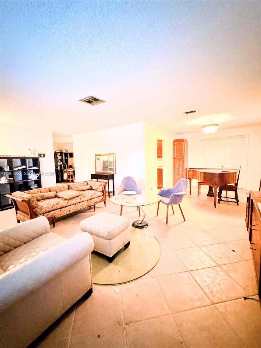 RAINBERRY BAY SEC 1 - Residential