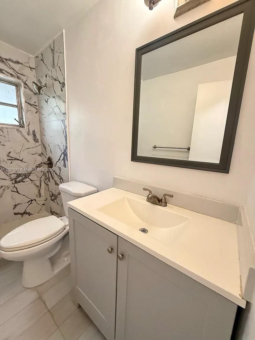 BIRD RD HIGHLANDS - Residential Lease