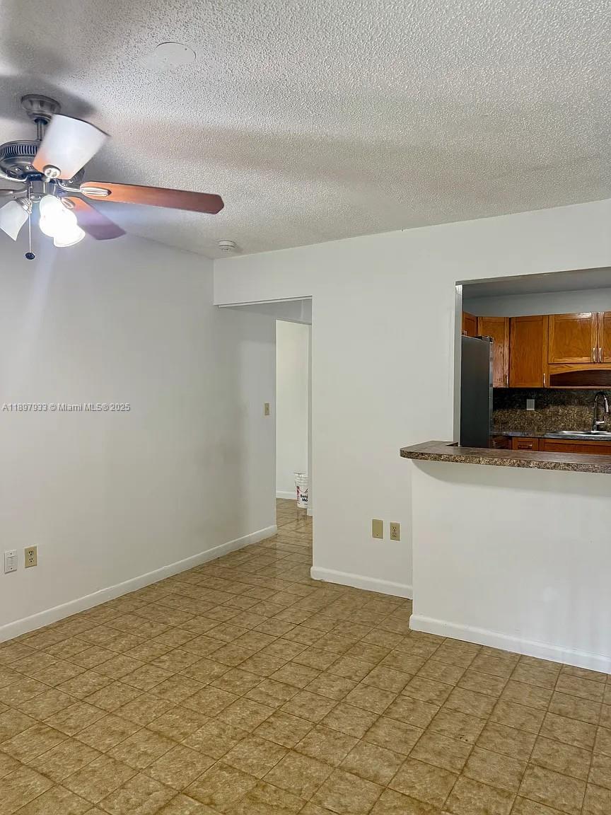 BIRD RD HIGHLANDS - Residential Lease