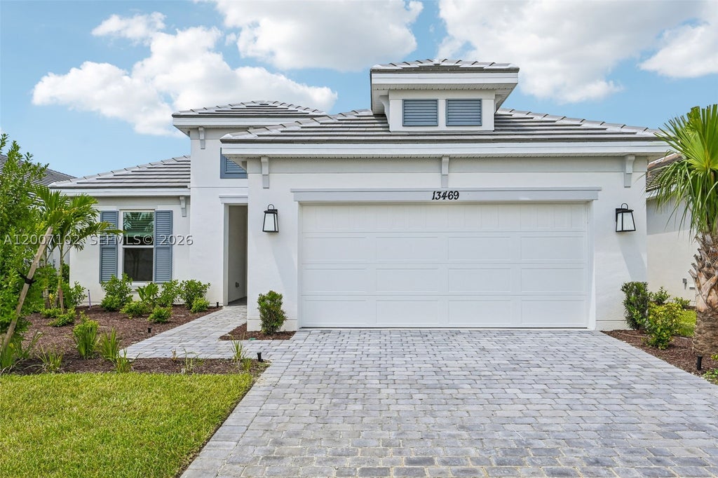 Photo of 13469 SW Alejandro Court, Port St Lucie, FL 34987 (MLS # A12007102)