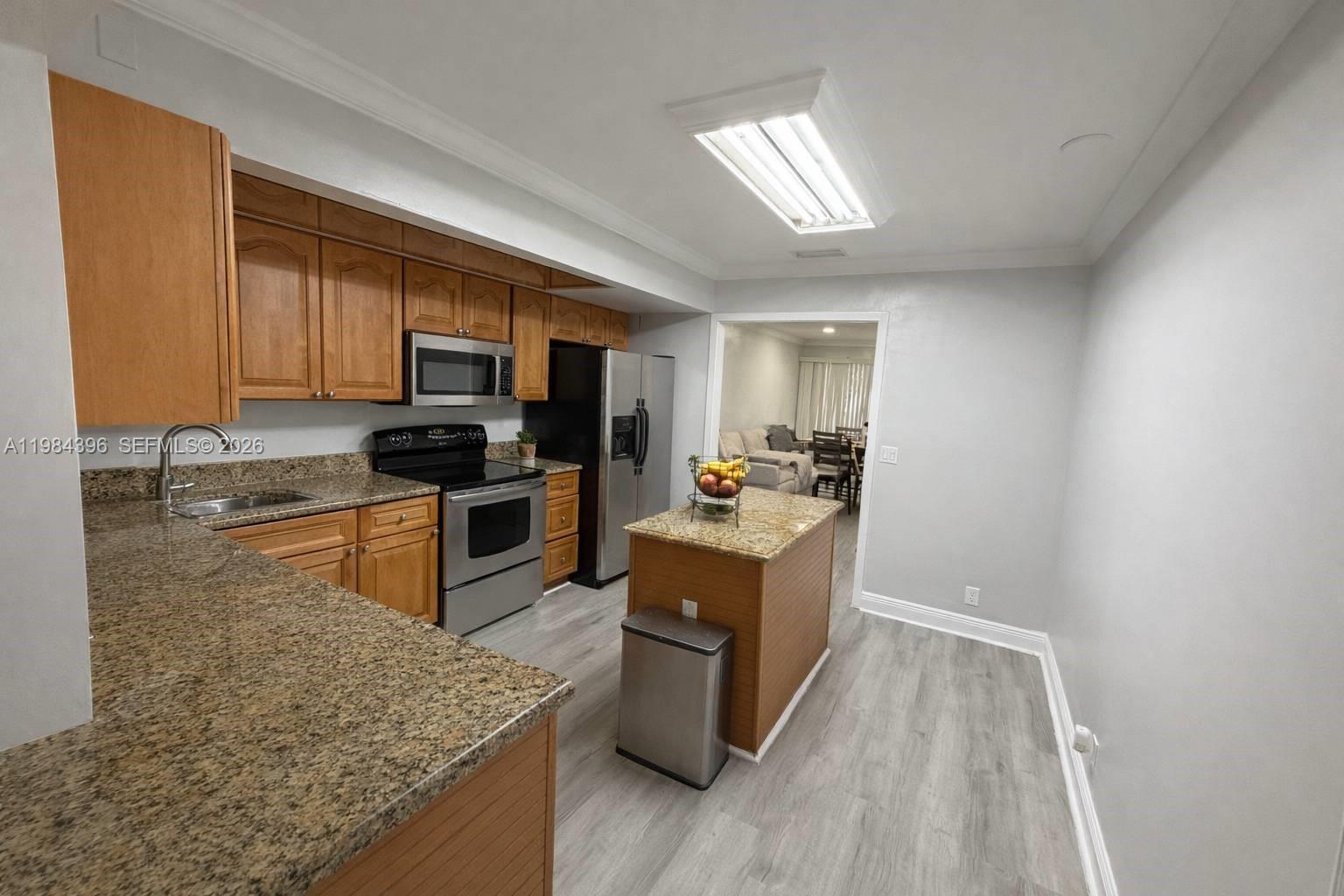 DEERFIELD BEACH ESTATES S - Residential Income