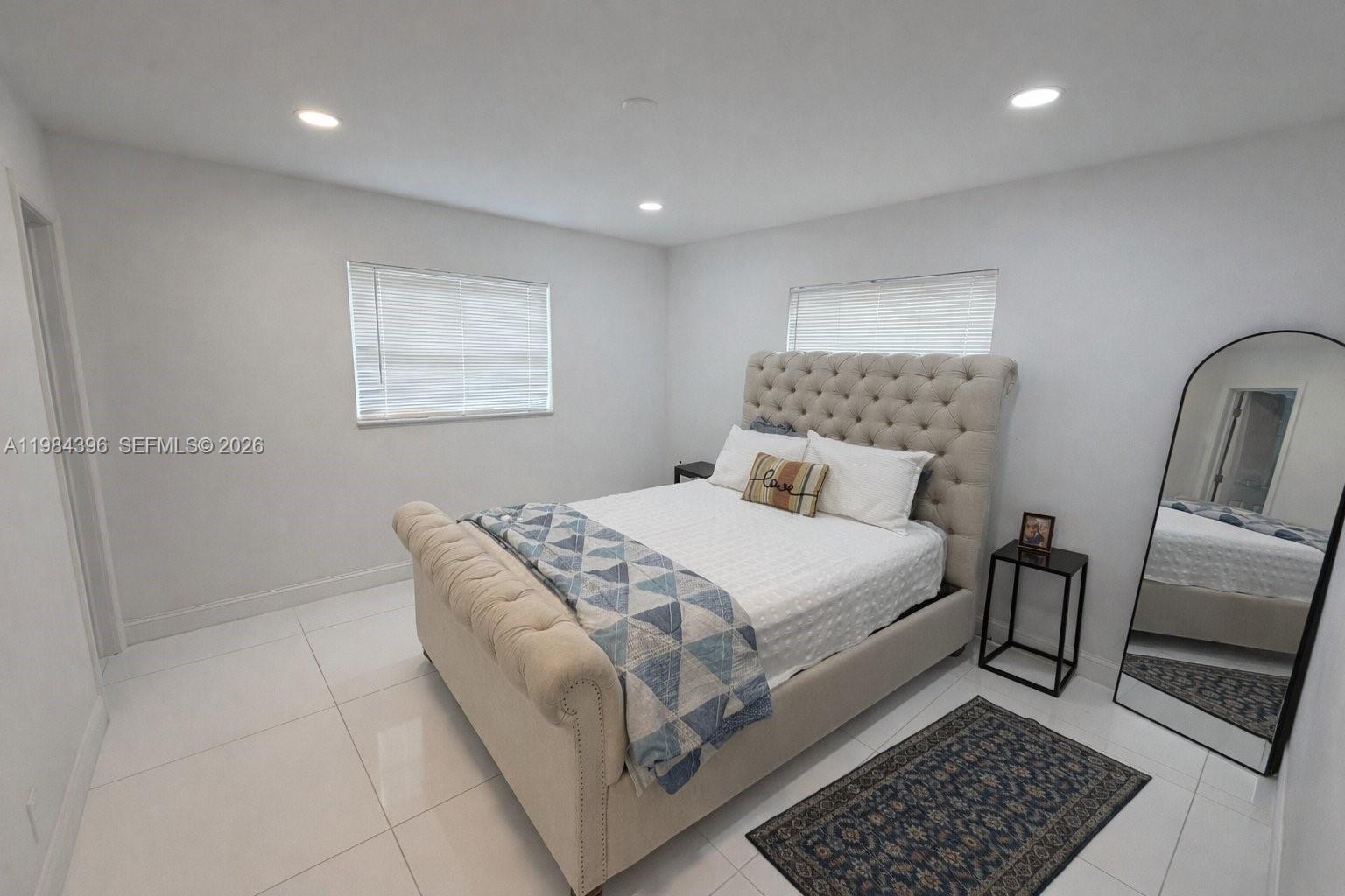 DEERFIELD BEACH ESTATES S - Residential Income