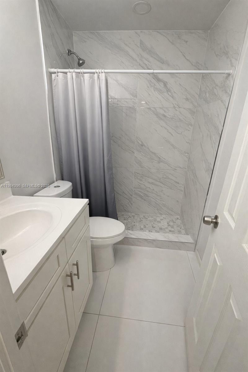 DEERFIELD BEACH ESTATES S - Residential Income