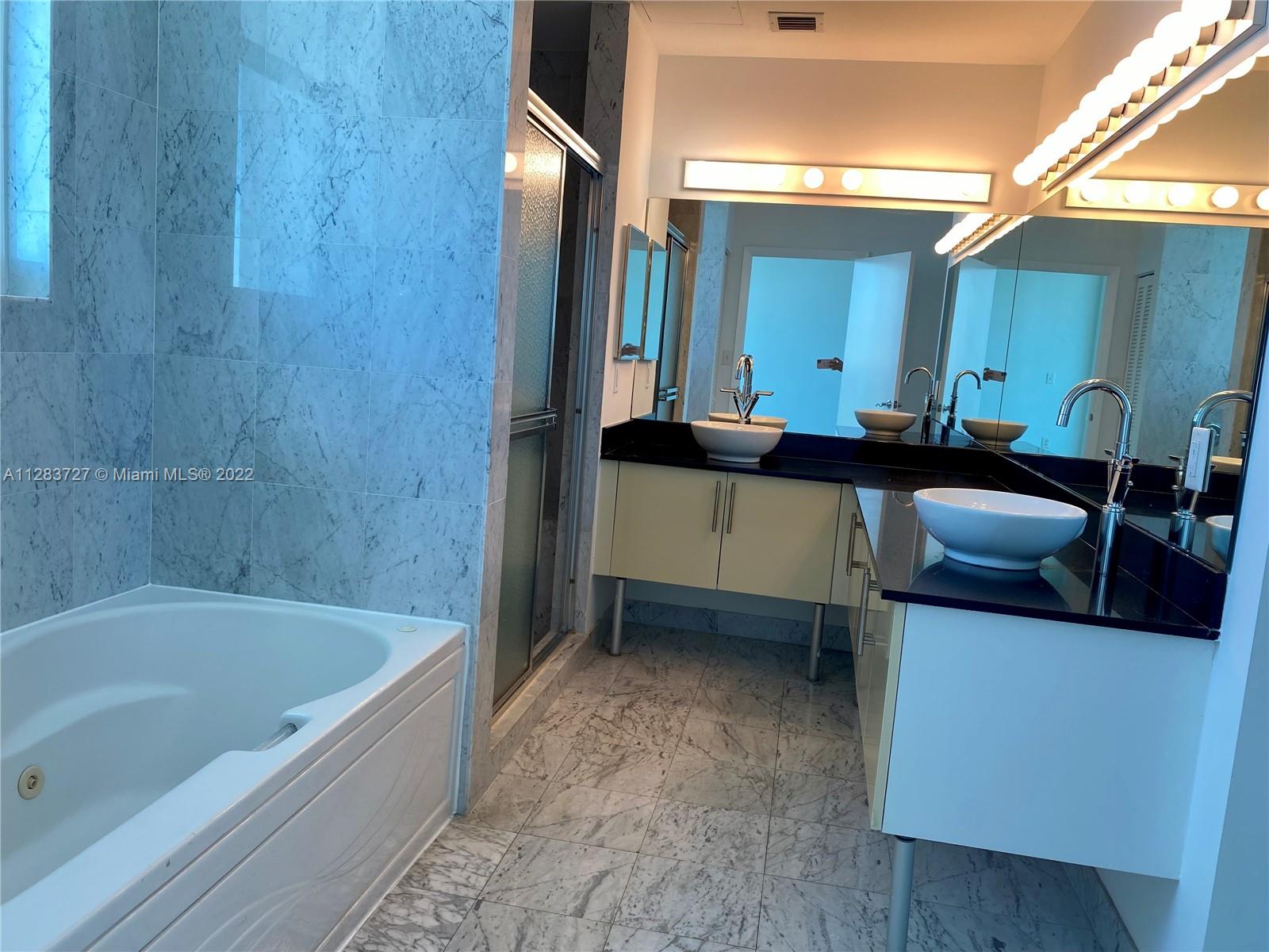 BRICKELL ON THE RIVER N T - Residential Lease