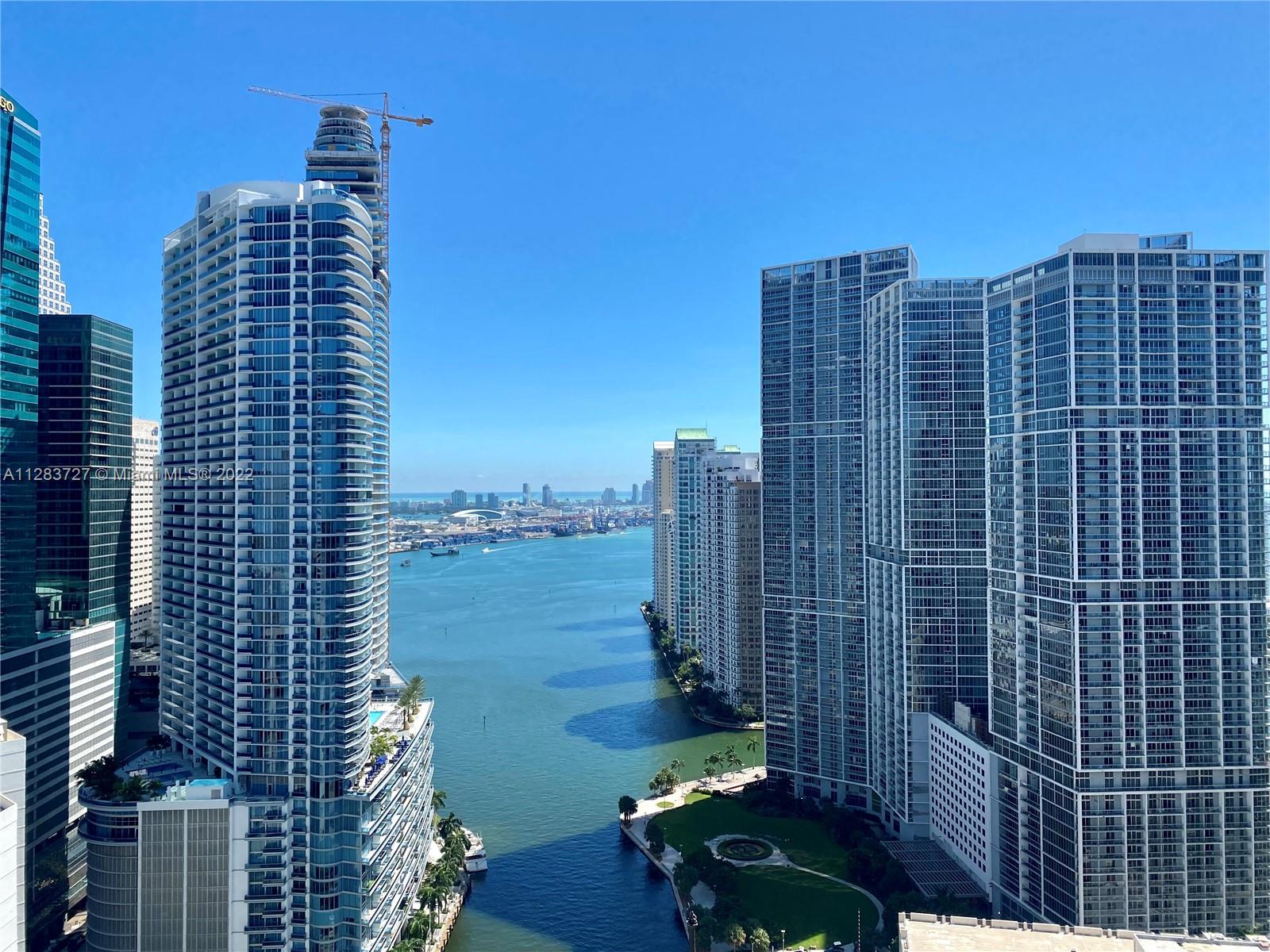 BRICKELL ON THE RIVER N T - Residential Lease