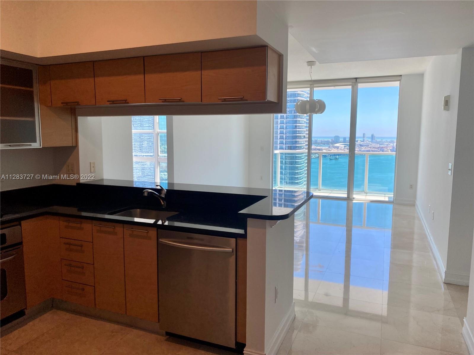 BRICKELL ON THE RIVER N T - Residential Lease