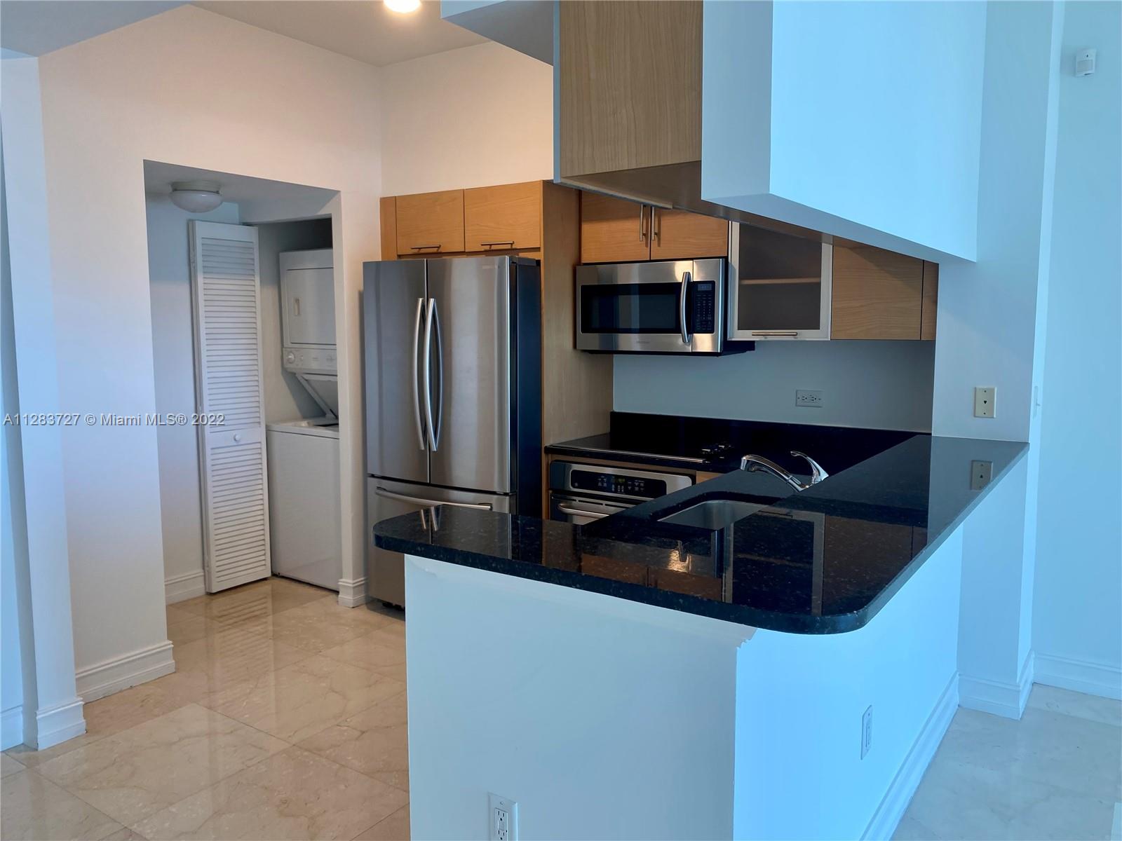 BRICKELL ON THE RIVER N T - Residential Lease