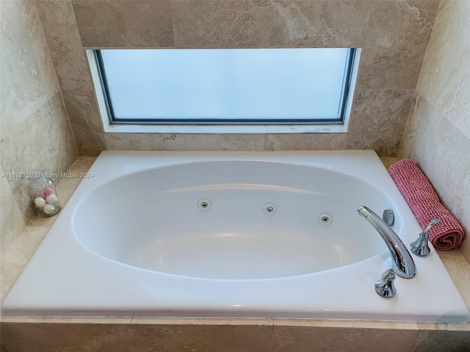 GROVE VISTA VILLAS - Residential Lease