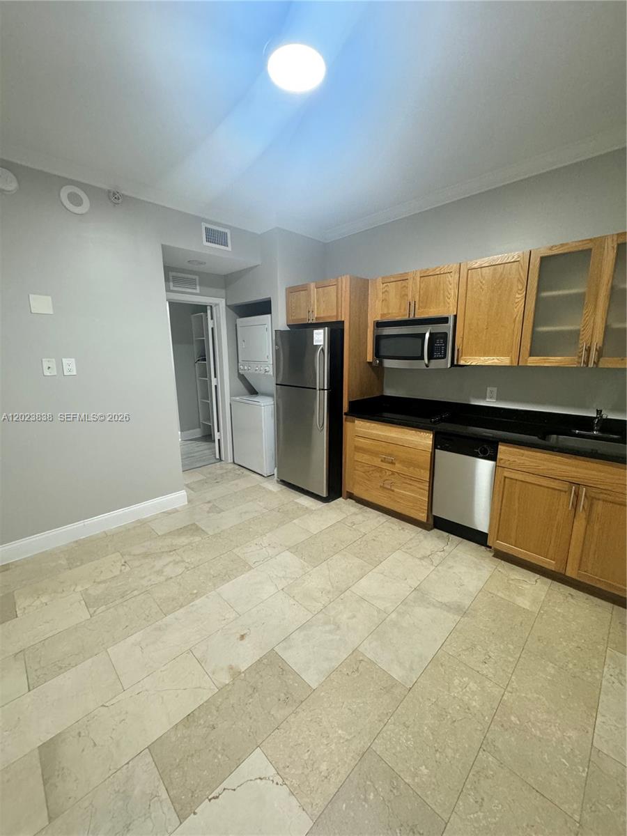 1750 NW 107th Ave R707