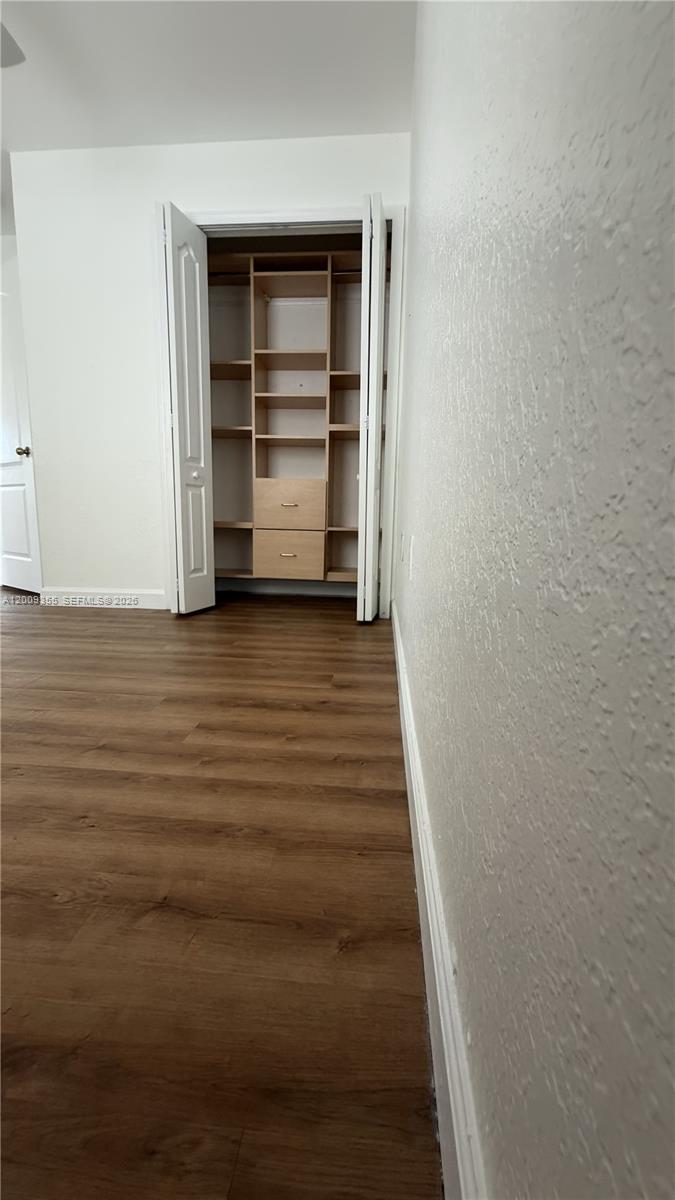 COURTYARDS FOUR CONDO - Residential