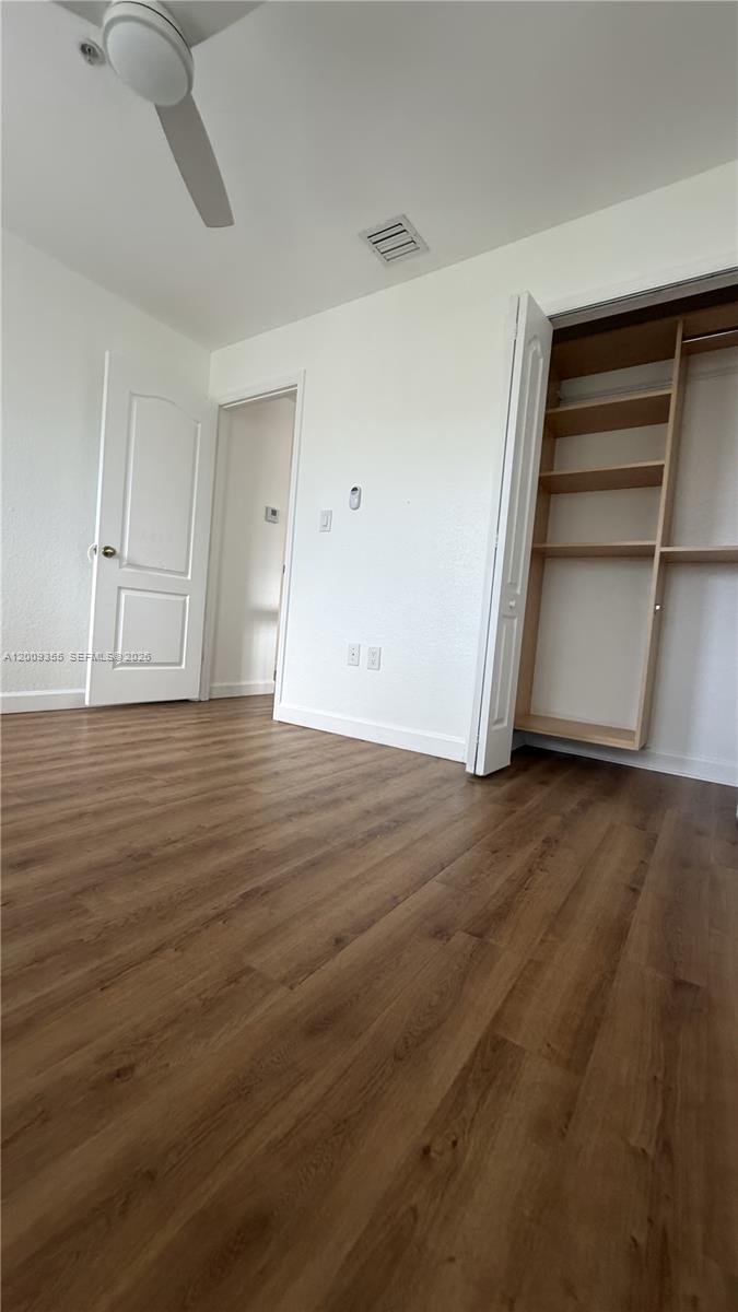 COURTYARDS FOUR CONDO - Residential