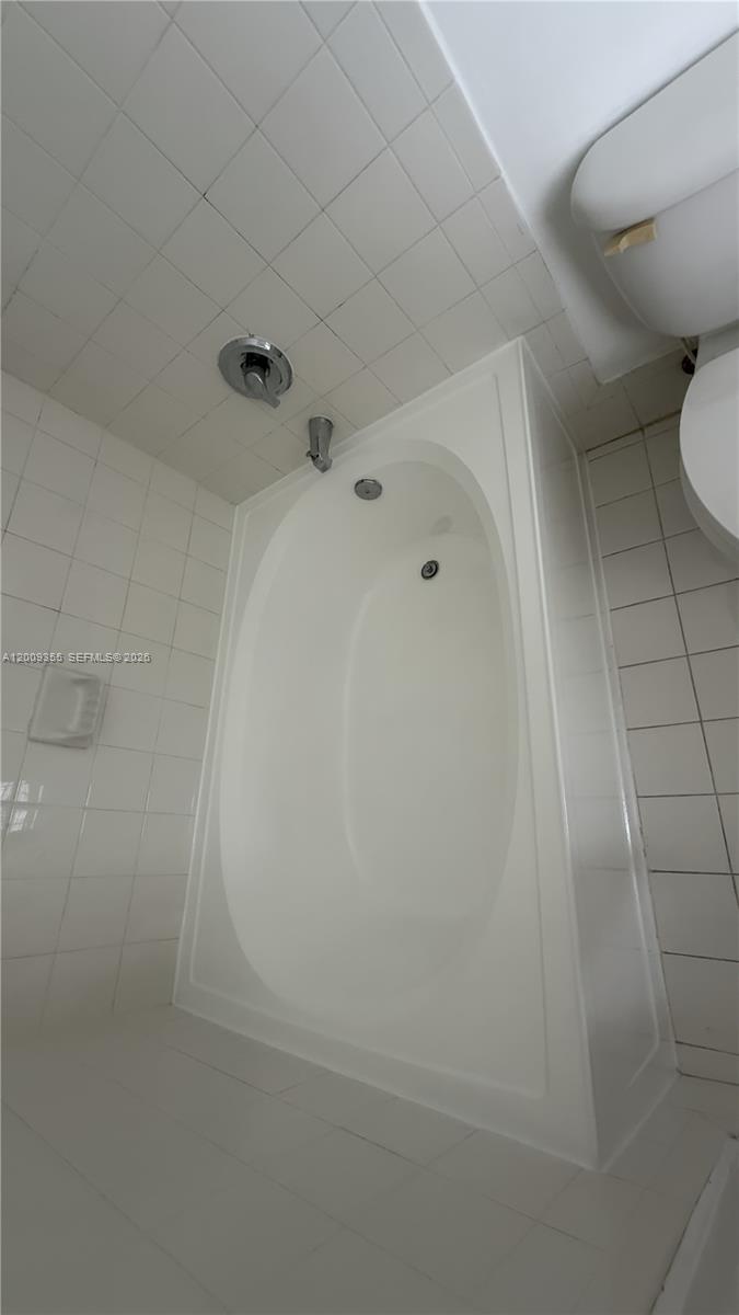 COURTYARDS FOUR CONDO - Residential