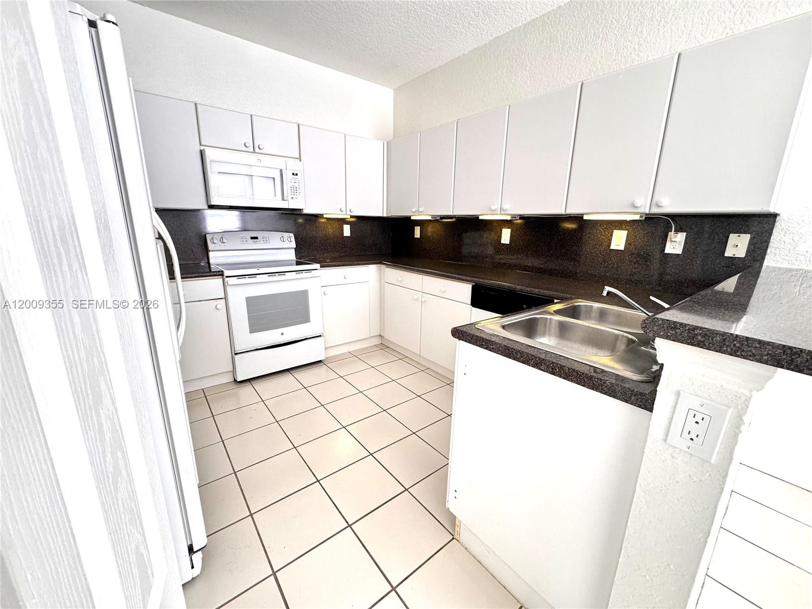 4435 SW 160th Ave 214