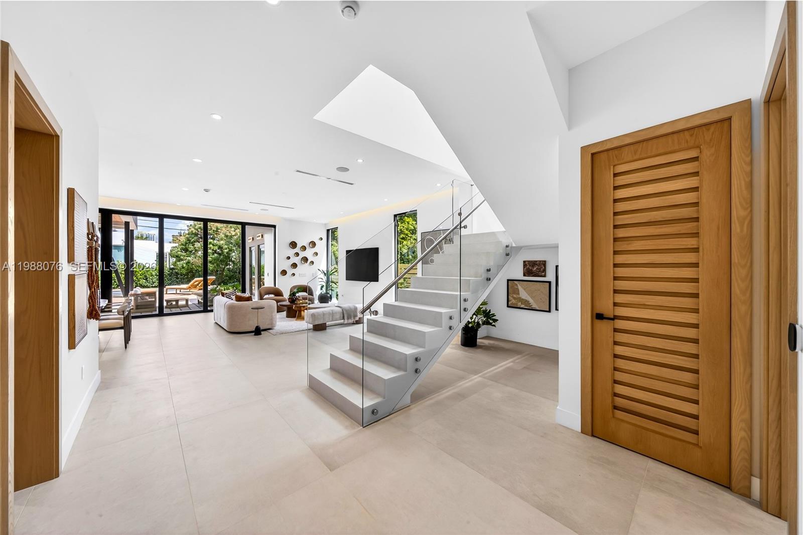 BRICKELL ESTATES - Residential