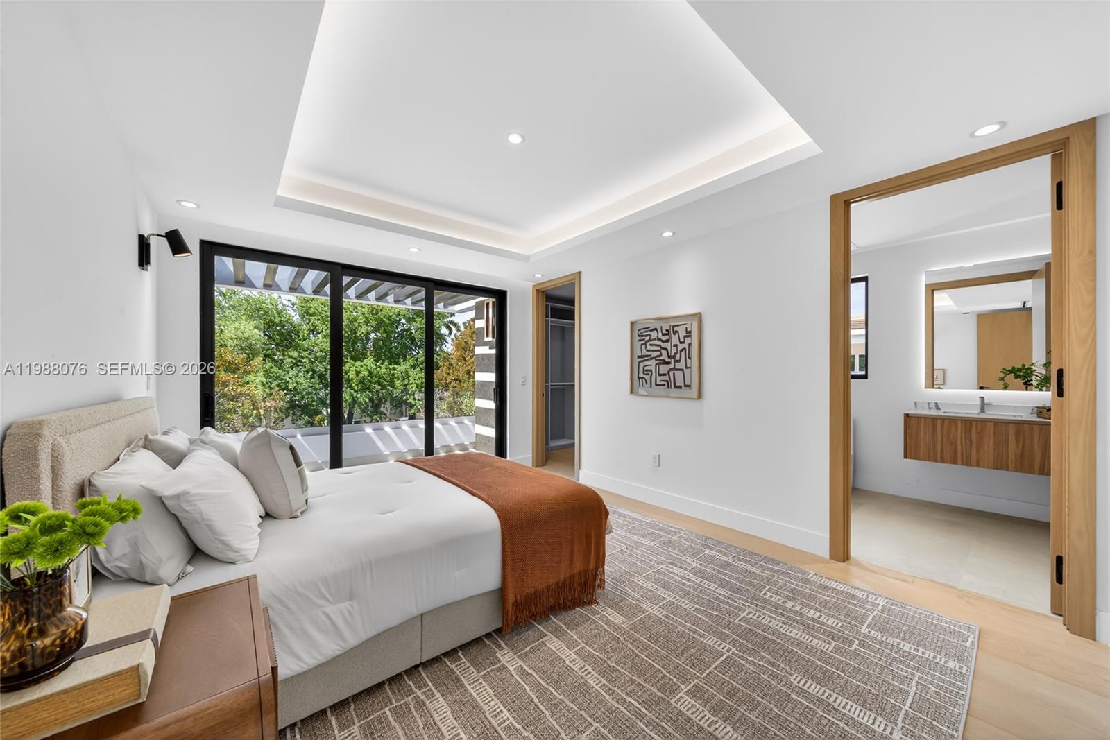 BRICKELL ESTATES - Residential