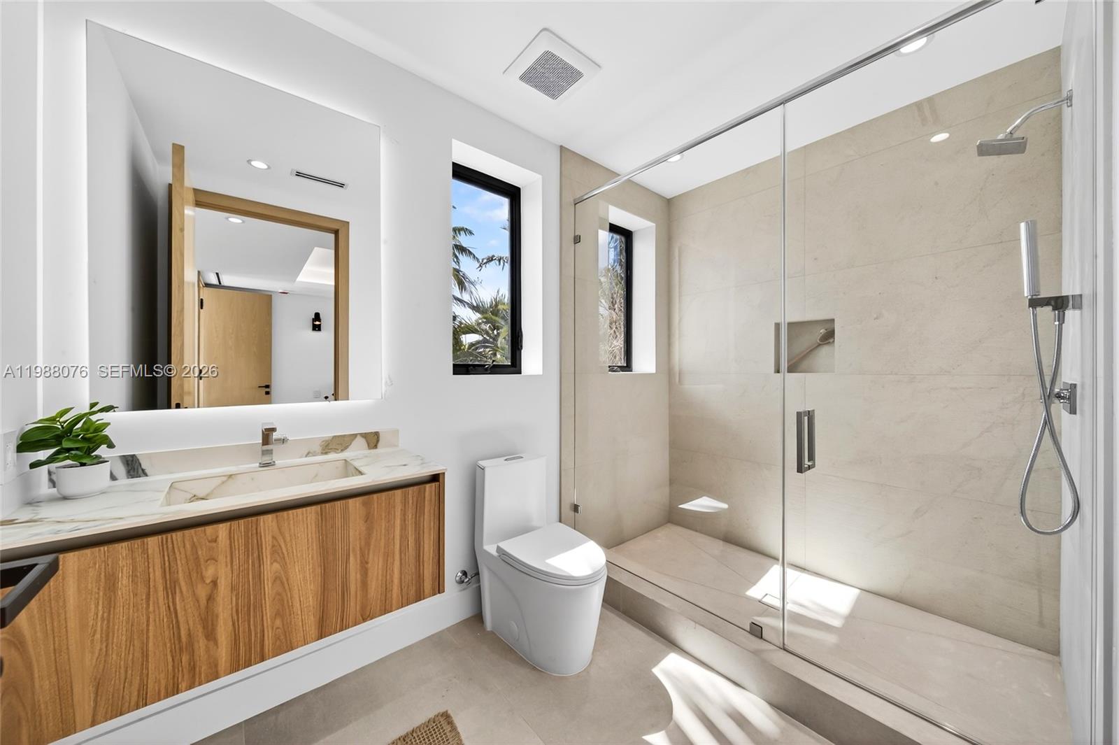 BRICKELL ESTATES - Residential