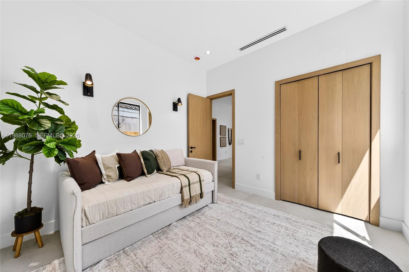 BRICKELL ESTATES - Residential