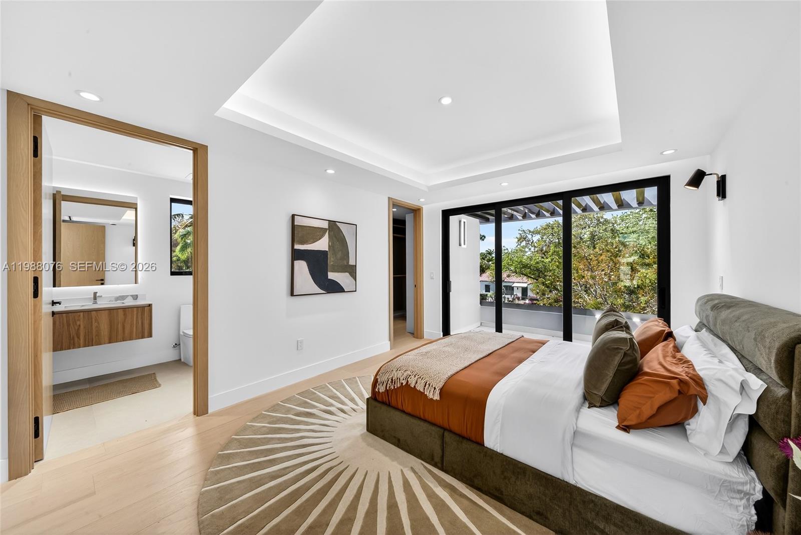 BRICKELL ESTATES - Residential