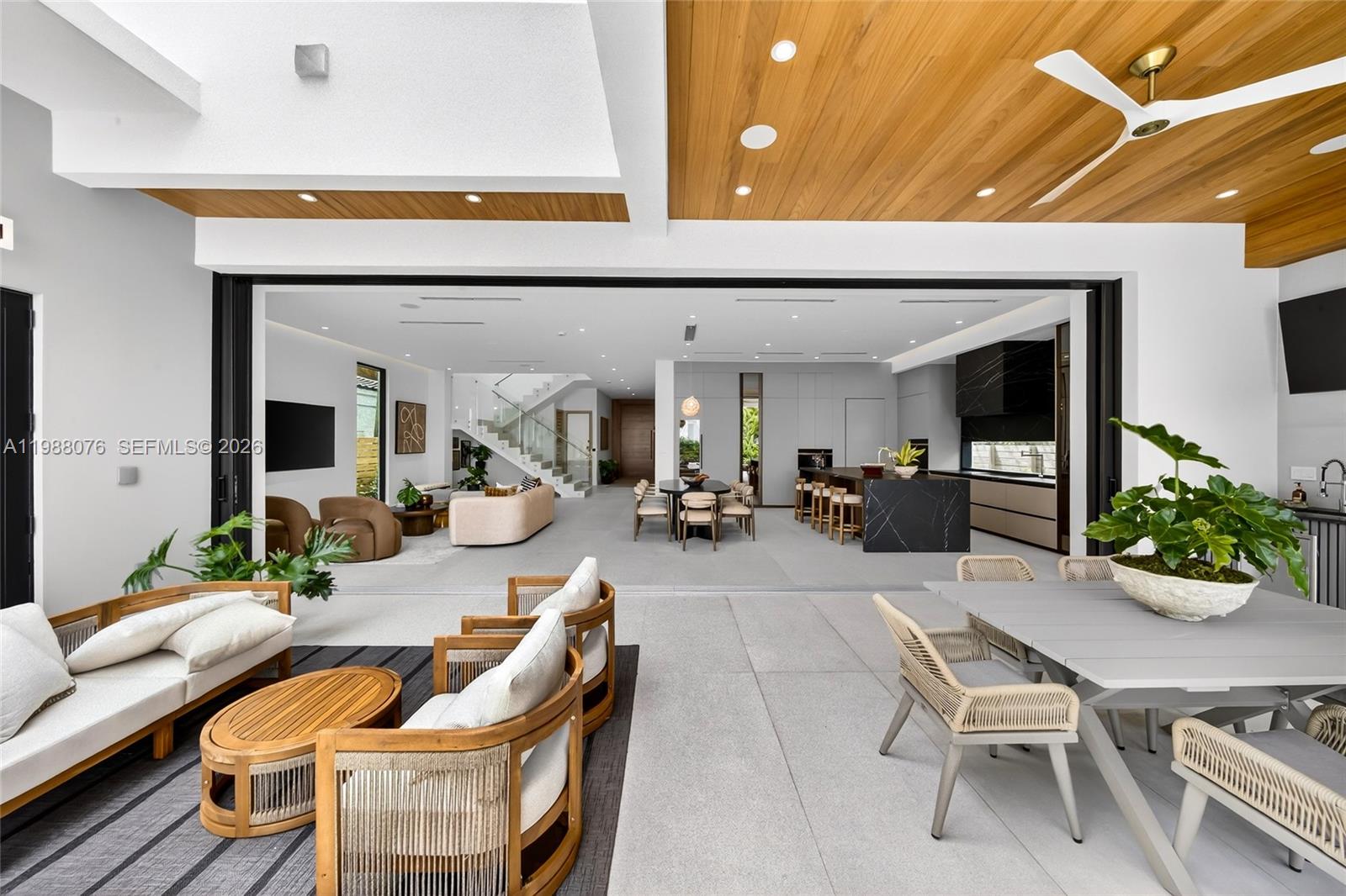 BRICKELL ESTATES - Residential