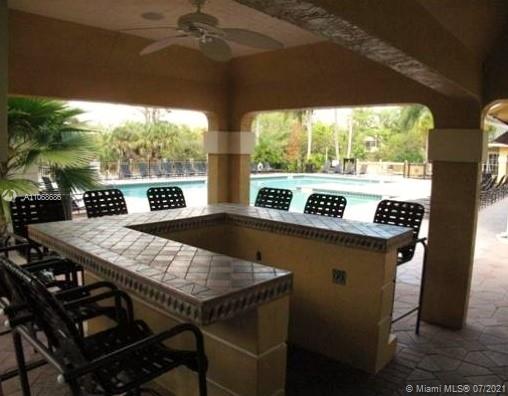 WINDWARD LAKES CONDO - Residential Lease