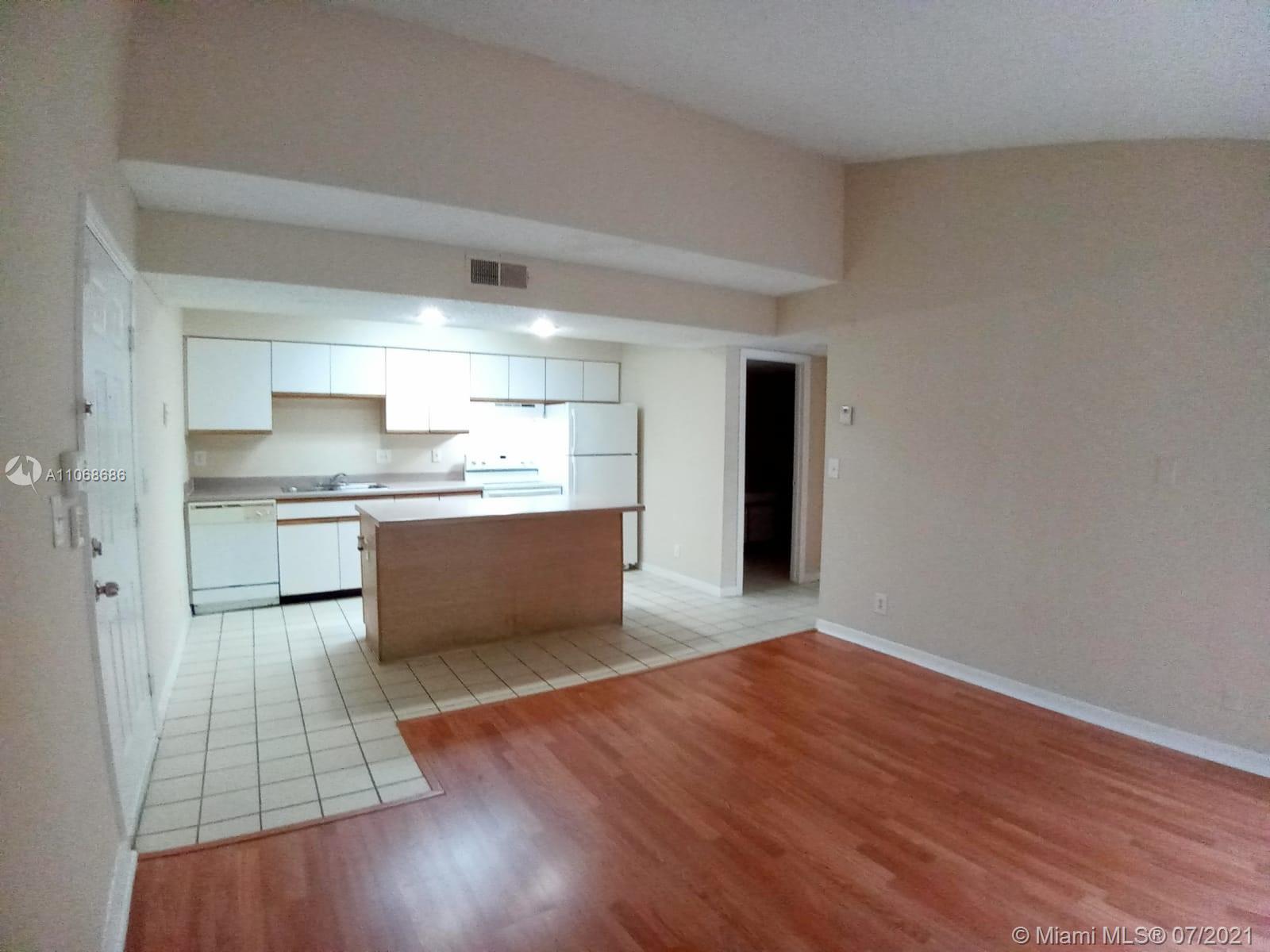 WINDWARD LAKES CONDO - Residential Lease