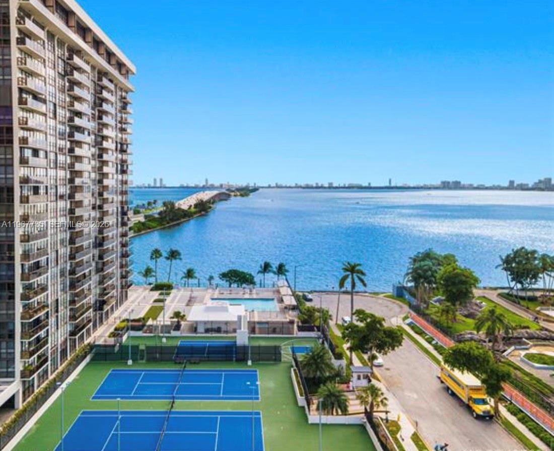 CHARTER CLUB CONDO - Residential Lease