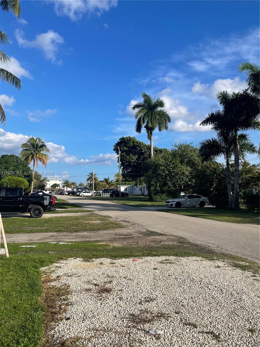 1451 NE 118th St 1451